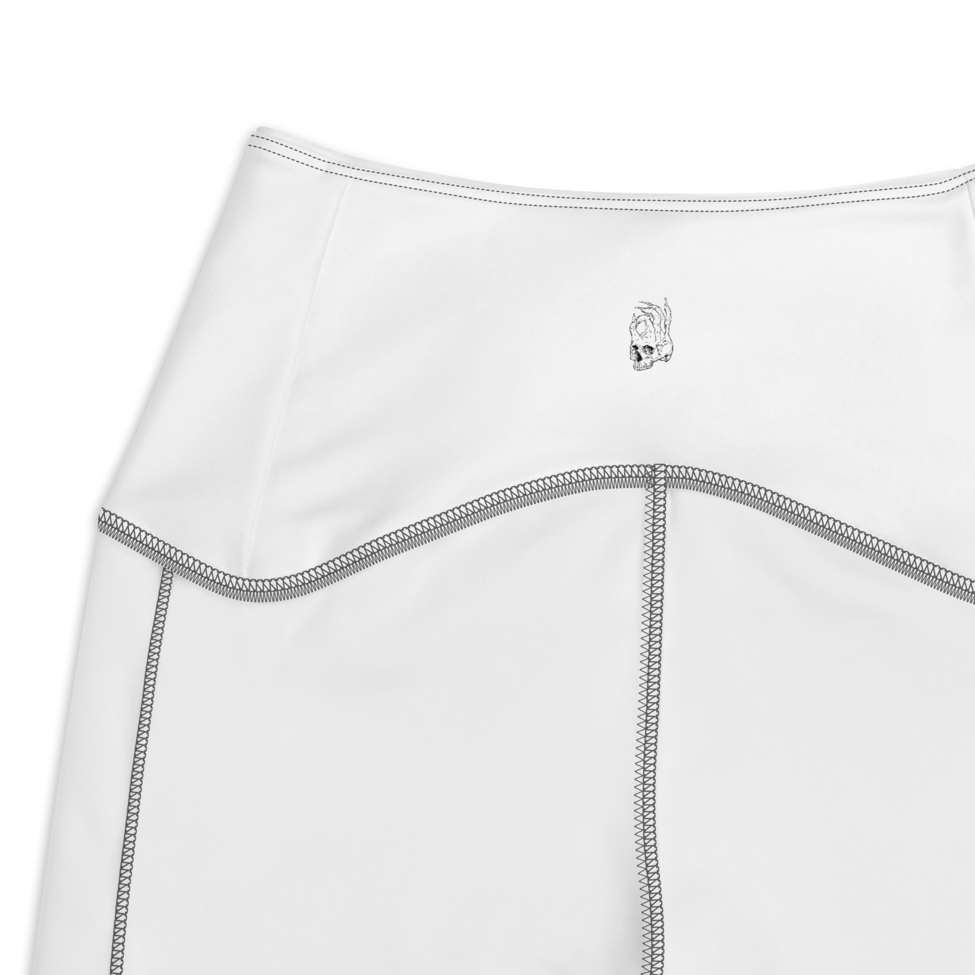 Hellbeing skull logo crossover leggings in black and white, inside label detail