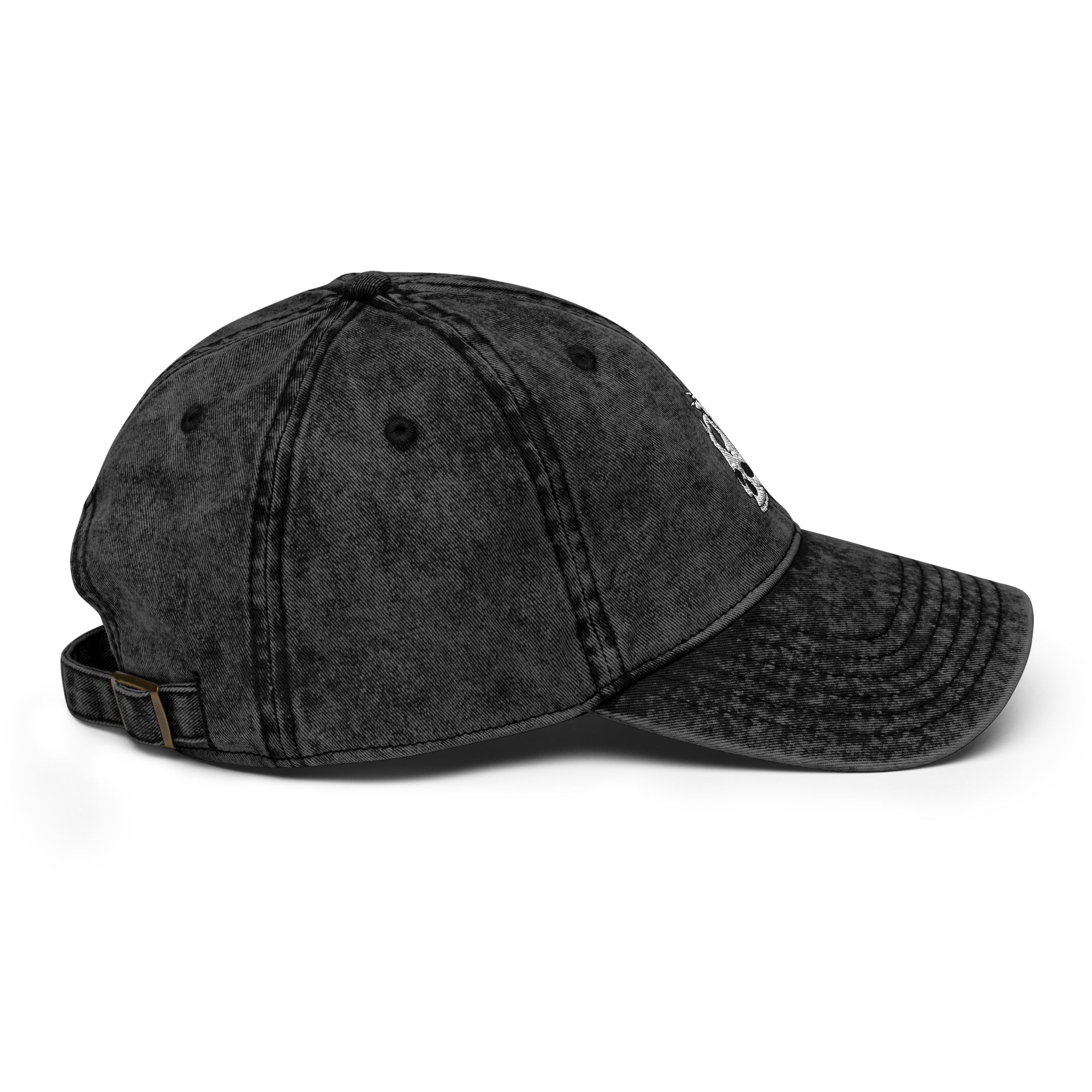 Hellbeing skull vintage black twill hat, right side view
