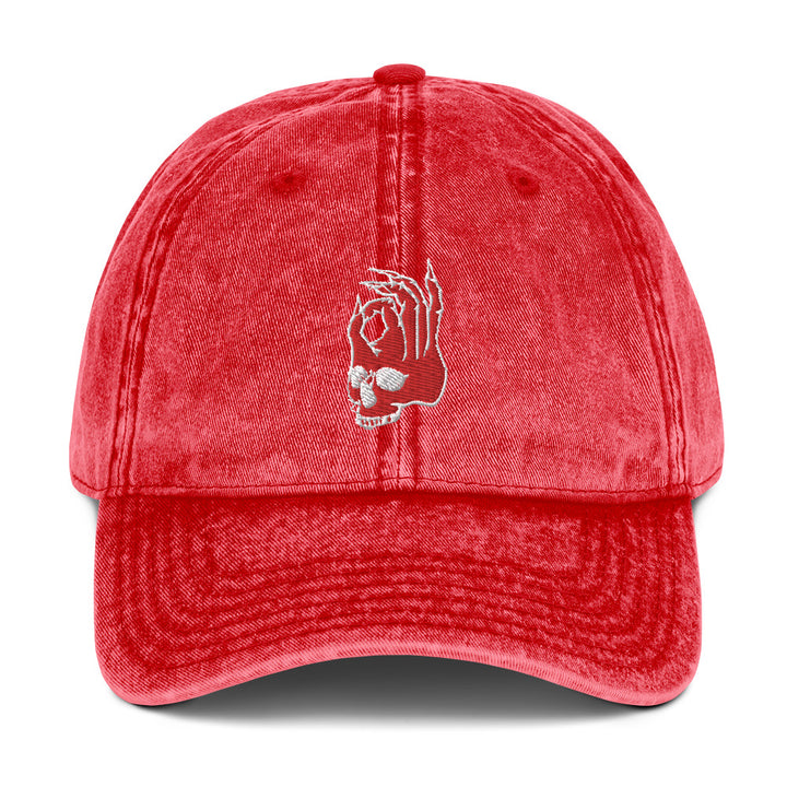 Hellbeing skull vintage red twill hat, front detail